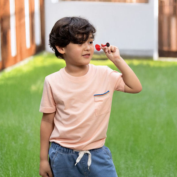 A boy lining up a throw